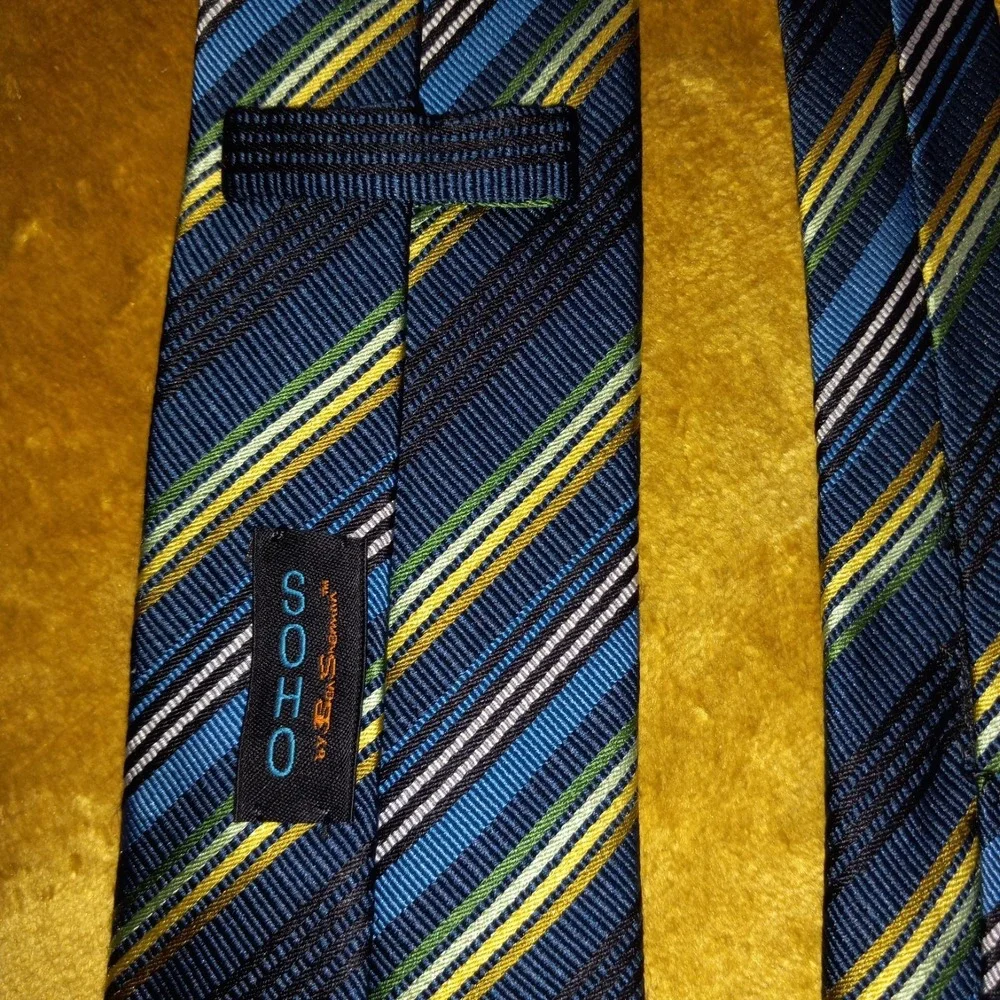 Ben Sherman Soho Navy Blue & multicolored Stripes 3.5